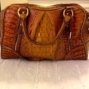 Brahmin satchel